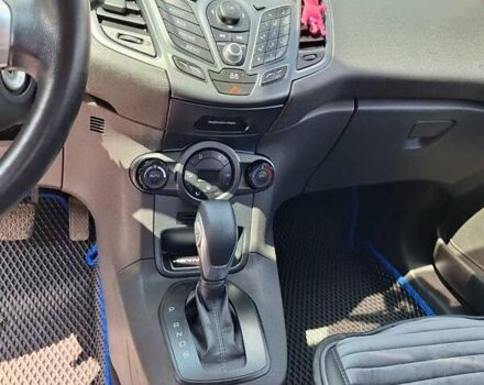 Белый Форд Фиеста, объемом двигателя 1.6 л и пробегом 85 тыс. км за 8100 $, фото 9 на Automoto.ua