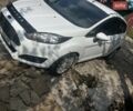 Белый Форд Фиеста, объемом двигателя 1 л и пробегом 173 тыс. км за 6200 $, фото 2 на Automoto.ua