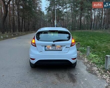 Білий Форд Фієста, об'ємом двигуна 1.5 л та пробігом 249 тис. км за 6500 $, фото 16 на Automoto.ua