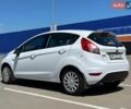 Білий Форд Фієста, об'ємом двигуна 1.24 л та пробігом 99 тис. км за 7000 $, фото 15 на Automoto.ua
