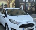 Білий Форд Фієста, об'ємом двигуна 1 л та пробігом 117 тис. км за 8000 $, фото 1 на Automoto.ua