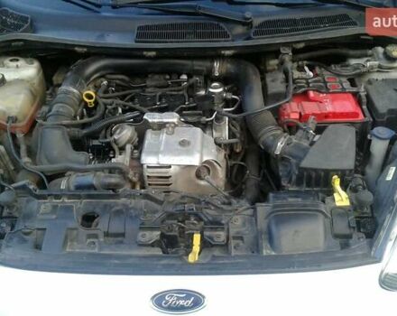 Білий Форд Фієста, об'ємом двигуна 1 л та пробігом 189 тис. км за 5250 $, фото 15 на Automoto.ua