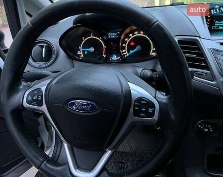 Білий Форд Фієста, об'ємом двигуна 1.5 л та пробігом 249 тис. км за 6500 $, фото 24 на Automoto.ua