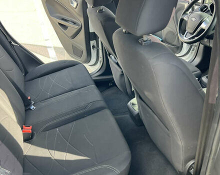 Білий Форд Фієста, об'ємом двигуна 1 л та пробігом 104 тис. км за 5400 $, фото 11 на Automoto.ua