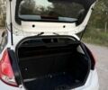 Білий Форд Фієста, об'ємом двигуна 1.25 л та пробігом 33 тис. км за 10197 $, фото 3 на Automoto.ua