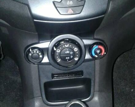 Білий Форд Фієста, об'ємом двигуна 1 л та пробігом 189 тис. км за 5250 $, фото 17 на Automoto.ua