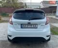 Білий Форд Фієста, об'ємом двигуна 1.6 л та пробігом 97 тис. км за 9850 $, фото 31 на Automoto.ua