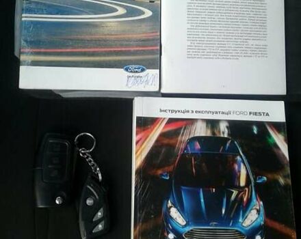 Білий Форд Фієста, об'ємом двигуна 1 л та пробігом 189 тис. км за 5250 $, фото 6 на Automoto.ua