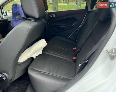 Белый Форд Фиеста, объемом двигателя 1 л и пробегом 151 тыс. км за 6940 $, фото 18 на Automoto.ua