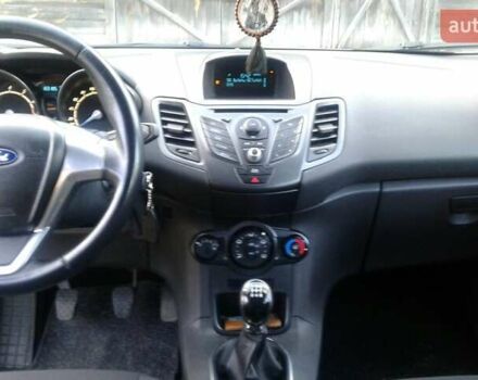 Білий Форд Фієста, об'ємом двигуна 1 л та пробігом 189 тис. км за 5250 $, фото 8 на Automoto.ua