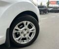 Белый Форд Фиеста, объемом двигателя 1 л и пробегом 133 тыс. км за 7000 $, фото 16 на Automoto.ua