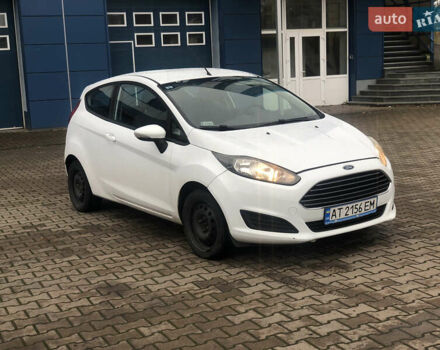 Белый Форд Фиеста, объемом двигателя 1.5 л и пробегом 289 тыс. км за 5690 $, фото 4 на Automoto.ua