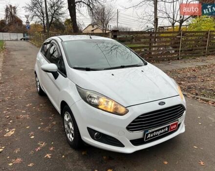 Белый Форд Фиеста, объемом двигателя 1 л и пробегом 151 тыс. км за 6940 $, фото 2 на Automoto.ua