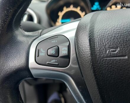 Белый Форд Фиеста, объемом двигателя 1 л и пробегом 151 тыс. км за 6940 $, фото 14 на Automoto.ua