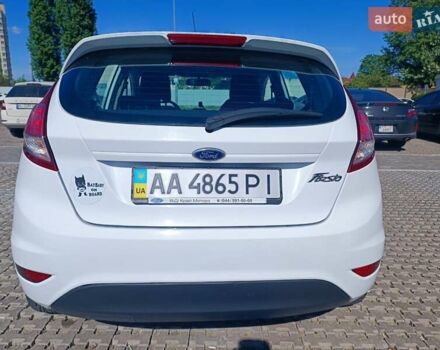 Белый Форд Фиеста, объемом двигателя 1 л и пробегом 69 тыс. км за 7100 $, фото 5 на Automoto.ua