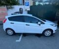 Білий Форд Фієста, об'ємом двигуна 1 л та пробігом 120 тис. км за 5600 $, фото 18 на Automoto.ua