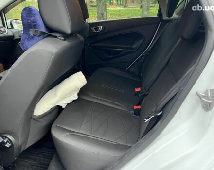 Белый Форд Фиеста, объемом двигателя 1 л и пробегом 151 тыс. км за 6940 $, фото 18 на Automoto.ua