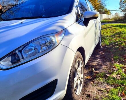 Белый Форд Фиеста, объемом двигателя 1.6 л и пробегом 130 тыс. км за 7100 $, фото 6 на Automoto.ua