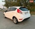 Белый Форд Фиеста, объемом двигателя 1 л и пробегом 78 тыс. км за 7999 $, фото 5 на Automoto.ua