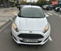 Белый Форд Фиеста, объемом двигателя 1 л и пробегом 133 тыс. км за 7000 $, фото 1 на Automoto.ua