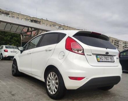 Белый Форд Фиеста, объемом двигателя 1.5 л и пробегом 250 тыс. км за 5800 $, фото 3 на Automoto.ua