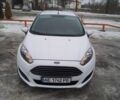 Белый Форд Фиеста, объемом двигателя 1 л и пробегом 120 тыс. км за 6000 $, фото 1 на Automoto.ua