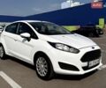 Білий Форд Фієста, об'ємом двигуна 1.5 л та пробігом 110 тис. км за 8500 $, фото 1 на Automoto.ua