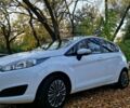 Белый Форд Фиеста, объемом двигателя 1 л и пробегом 145 тыс. км за 6500 $, фото 7 на Automoto.ua