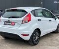 Белый Форд Фиеста, объемом двигателя 1 л и пробегом 200 тыс. км за 4500 $, фото 4 на Automoto.ua