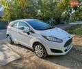 Белый Форд Фиеста, объемом двигателя 1 л и пробегом 128 тыс. км за 5800 $, фото 8 на Automoto.ua