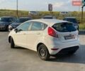 Білий Форд Фієста, об'ємом двигуна 1 л та пробігом 75 тис. км за 5490 $, фото 5 на Automoto.ua