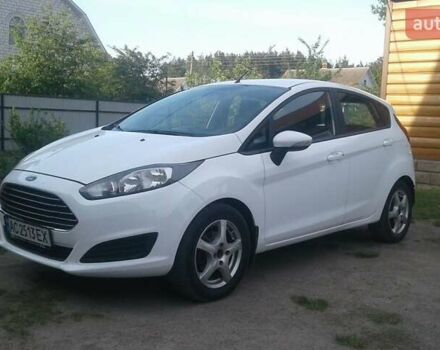 Білий Форд Фієста, об'ємом двигуна 1 л та пробігом 189 тис. км за 5250 $, фото 2 на Automoto.ua