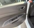 Білий Форд Фієста, об'ємом двигуна 1.5 л та пробігом 110 тис. км за 8500 $, фото 71 на Automoto.ua