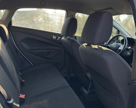 Белый Форд Фиеста, объемом двигателя 1.5 л и пробегом 218 тыс. км за 6500 $, фото 3 на Automoto.ua