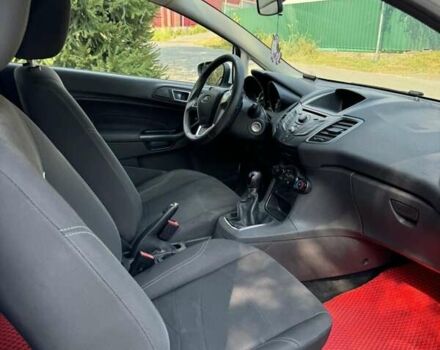 Білий Форд Фієста, об'ємом двигуна 1.5 л та пробігом 289 тис. км за 5900 $, фото 5 на Automoto.ua