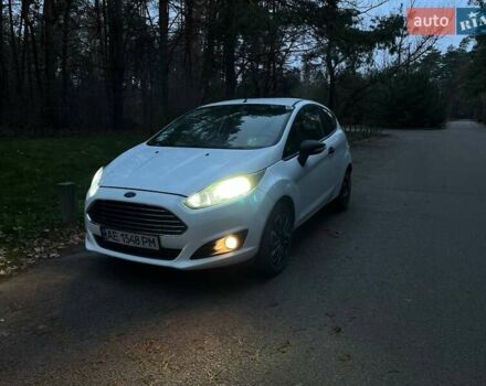 Білий Форд Фієста, об'ємом двигуна 1.5 л та пробігом 249 тис. км за 6500 $, фото 14 на Automoto.ua