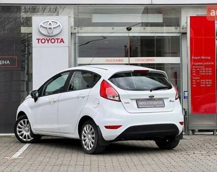 Белый Форд Фиеста, объемом двигателя 1.6 л и пробегом 68 тыс. км за 6456 $, фото 1 на Automoto.ua