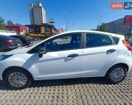Белый Форд Фиеста, объемом двигателя 1 л и пробегом 69 тыс. км за 7100 $, фото 8 на Automoto.ua