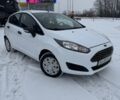 Білий Форд Фієста, об'ємом двигуна 1 л та пробігом 125 тис. км за 6000 $, фото 1 на Automoto.ua