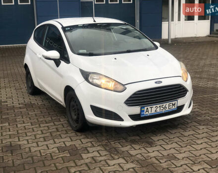 Белый Форд Фиеста, объемом двигателя 1.5 л и пробегом 289 тыс. км за 5690 $, фото 2 на Automoto.ua