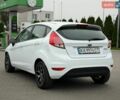 Білий Форд Фієста, об'ємом двигуна 1 л та пробігом 104 тис. км за 6500 $, фото 8 на Automoto.ua