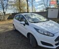 Белый Форд Фиеста, объемом двигателя 1 л и пробегом 130 тыс. км за 5500 $, фото 5 на Automoto.ua