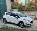Білий Форд Фієста, об'ємом двигуна 1.6 л та пробігом 97 тис. км за 9850 $, фото 1 на Automoto.ua