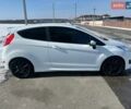 Білий Форд Фієста, об'ємом двигуна 1 л та пробігом 141 тис. км за 4500 $, фото 3 на Automoto.ua