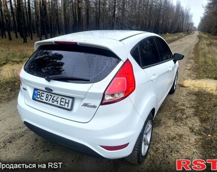 Білий Форд Фієста, об'ємом двигуна 1.5 л та пробігом 190 тис. км за 7500 $, фото 9 на Automoto.ua