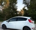 Белый Форд Фиеста, объемом двигателя 1.25 л и пробегом 33 тыс. км за 10200 $, фото 3 на Automoto.ua