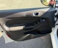Білий Форд Фієста, об'ємом двигуна 1 л та пробігом 78 тис. км за 6690 $, фото 20 на Automoto.ua
