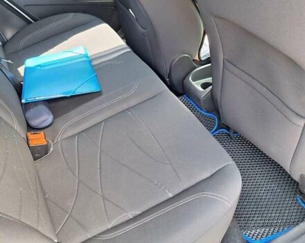 Белый Форд Фиеста, объемом двигателя 1.6 л и пробегом 85 тыс. км за 8100 $, фото 15 на Automoto.ua