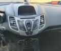 Білий Форд Фієста, об'ємом двигуна 1 л та пробігом 180 тис. км за 5100 $, фото 3 на Automoto.ua