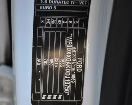 Білий Форд Фієста, об'ємом двигуна 1.6 л та пробігом 124 тис. км за 8500 $, фото 29 на Automoto.ua